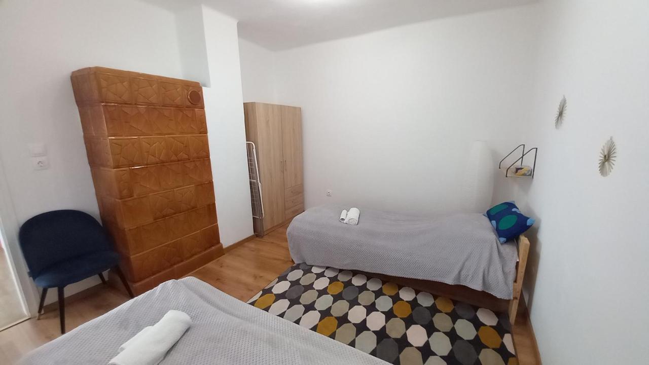 Kucko Apartman Badacsonytördemic Exteriör bild
